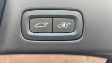 Volvo V90 2.0 B5P Ultimate Dark 5dr Auto Petrol Estate